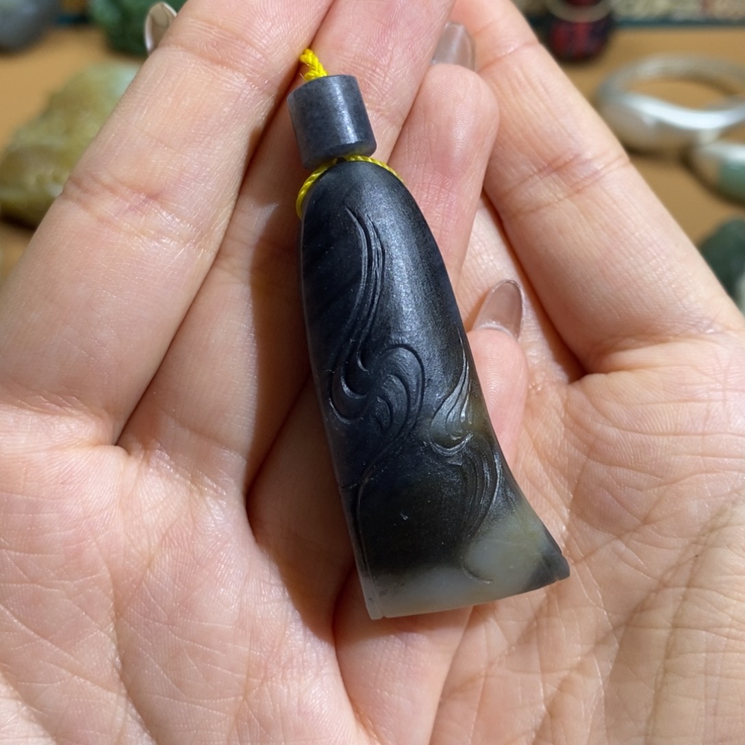 和田玉颈饰未镶嵌开***K定制