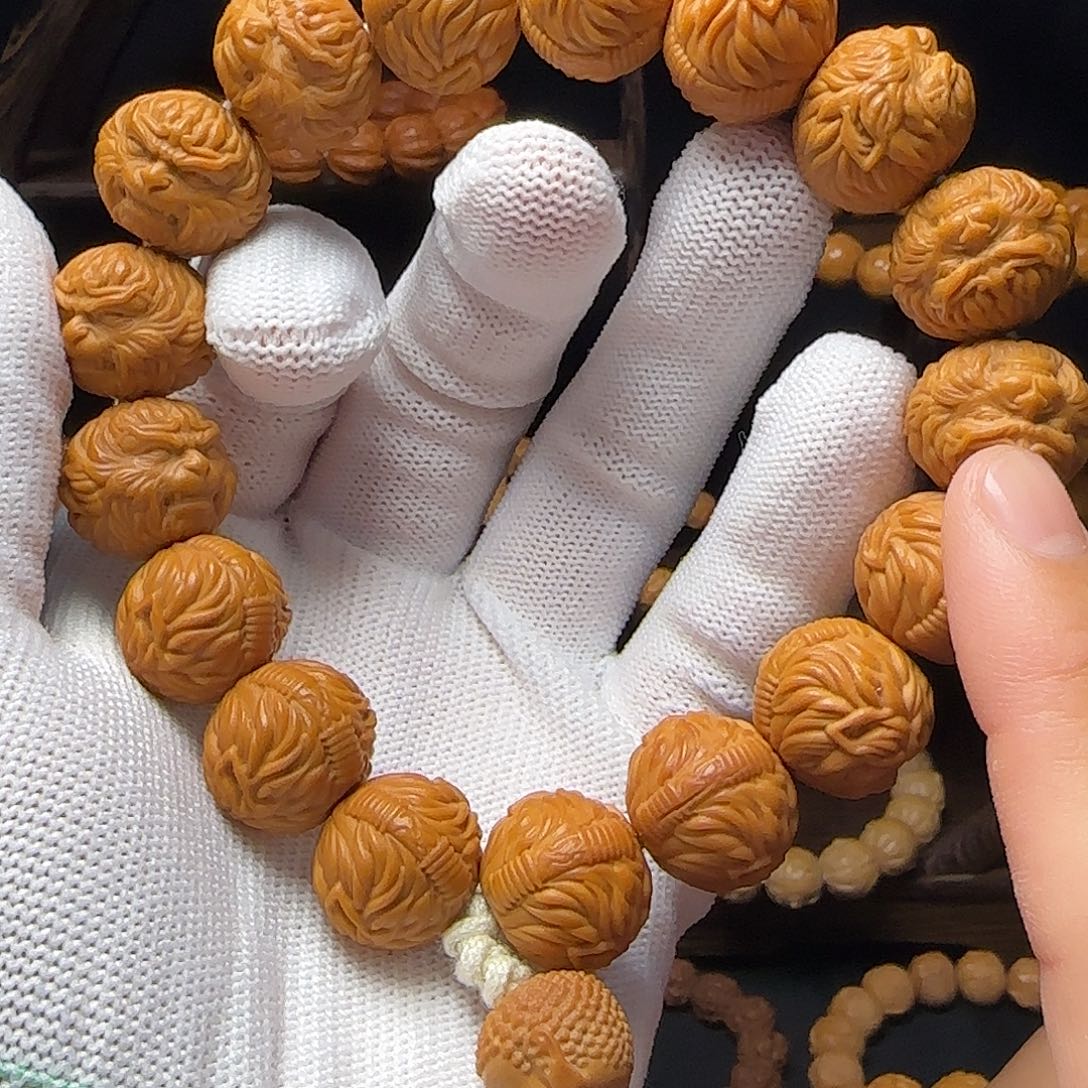 一***山吊坠猴头核桃猴头