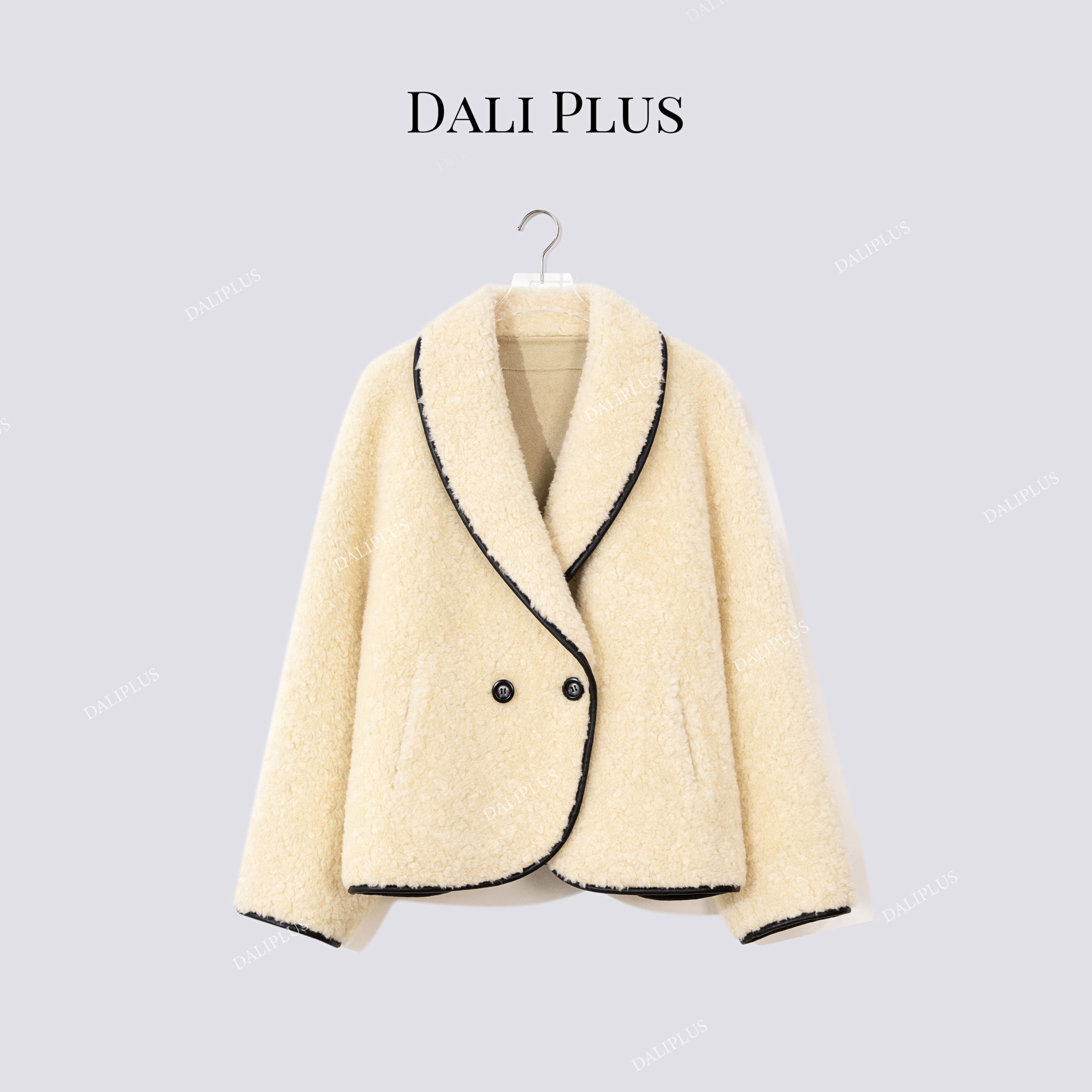 DALI PLUS“Co.Co奶黄羊毛外套”皮革包边撞色短款外套-D5CH5230