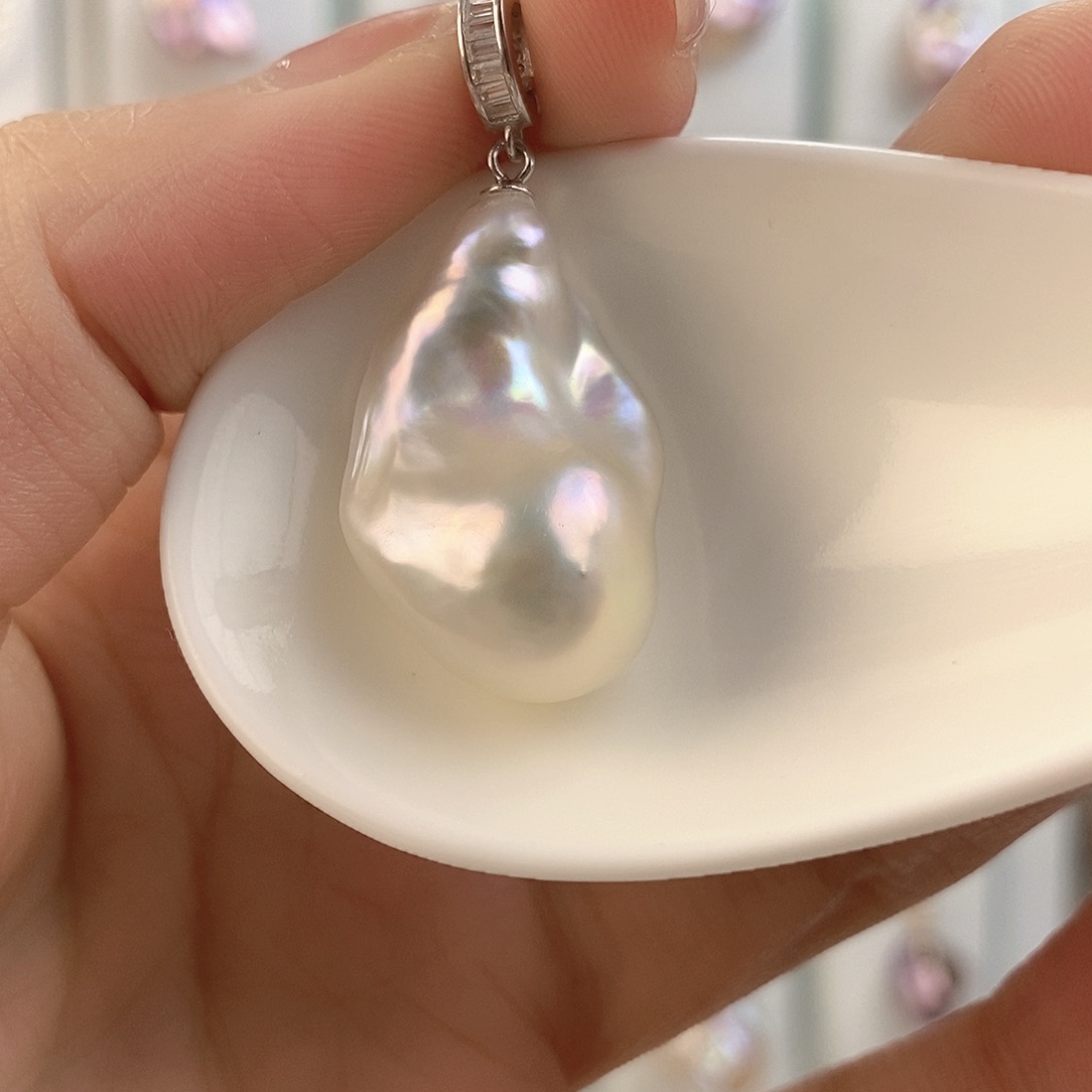 淡水珍珠颈饰合金