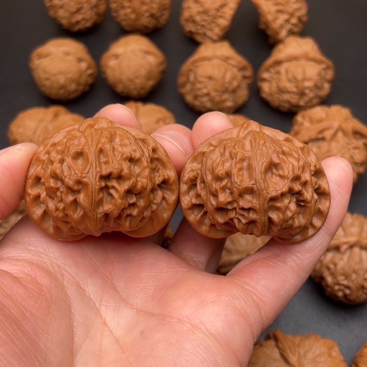 吊坠文玩核桃宫灯狮子头43尺