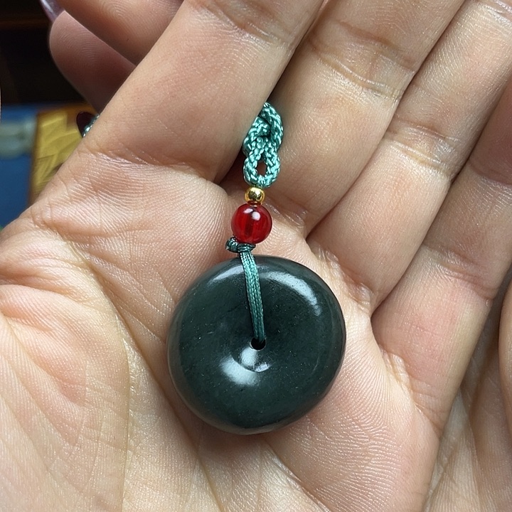 和田玉颈饰未镶嵌9****3