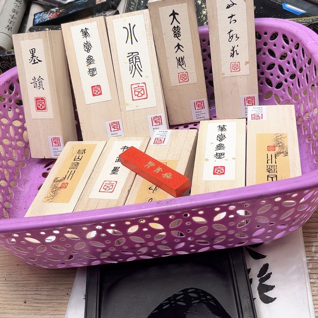 哈哈哈哈哈刚刚11条