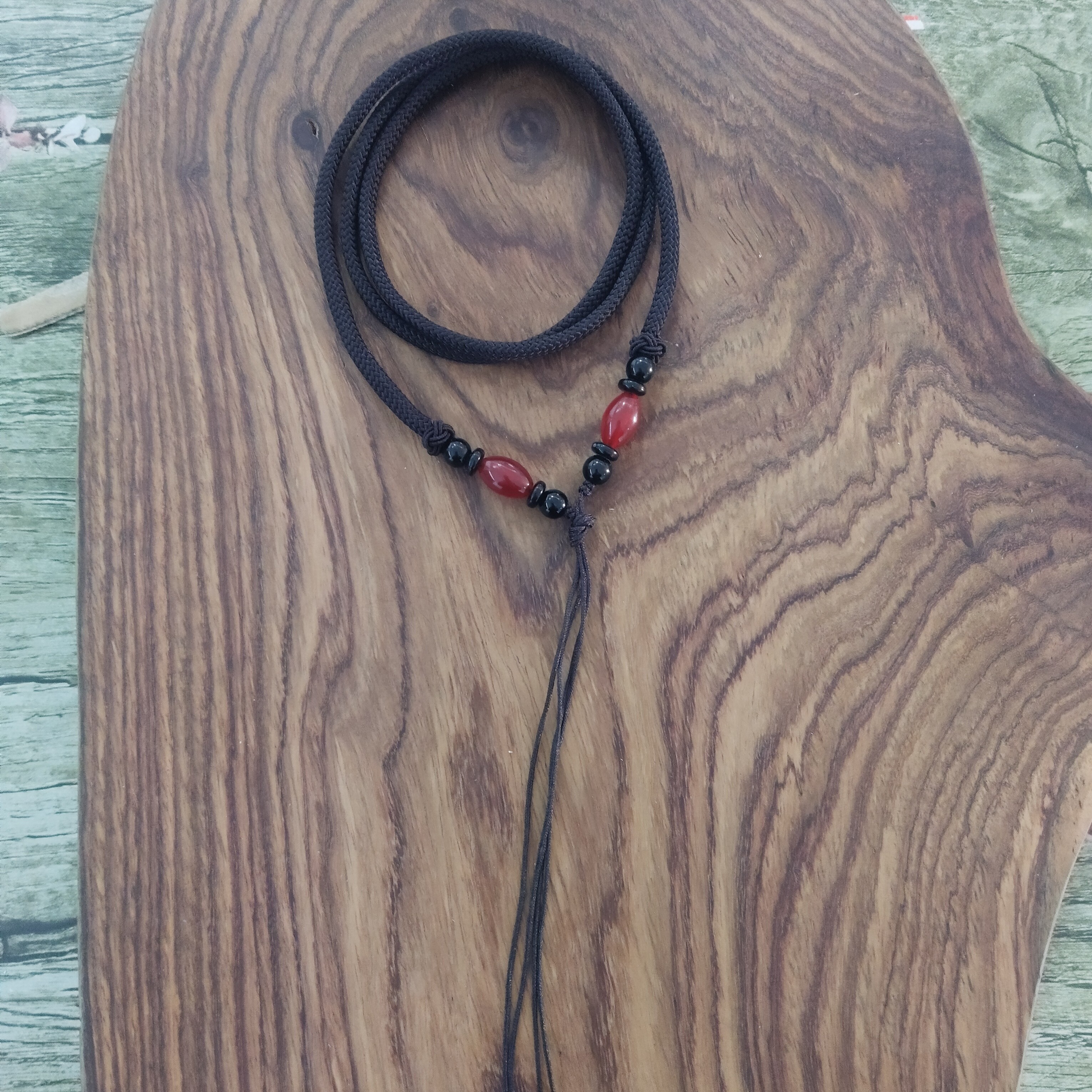 00605号吊坠绳子定制木料