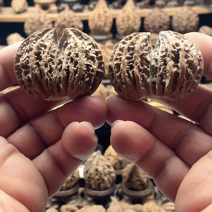 清***玖文玩核桃把件双榜