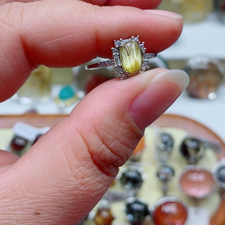 水晶颈饰未镶嵌水晶