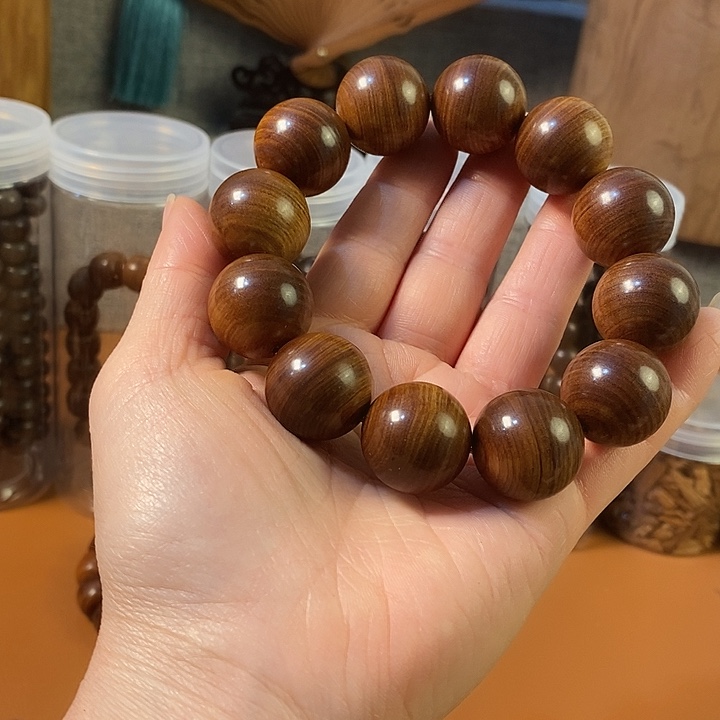 檀香木老山檀香2.0沉水