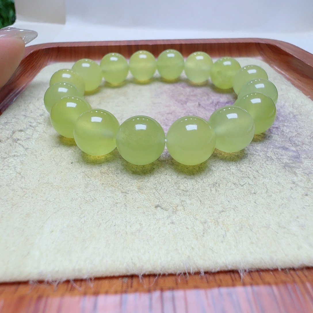 水***4蛇纹石玉未镶嵌手串