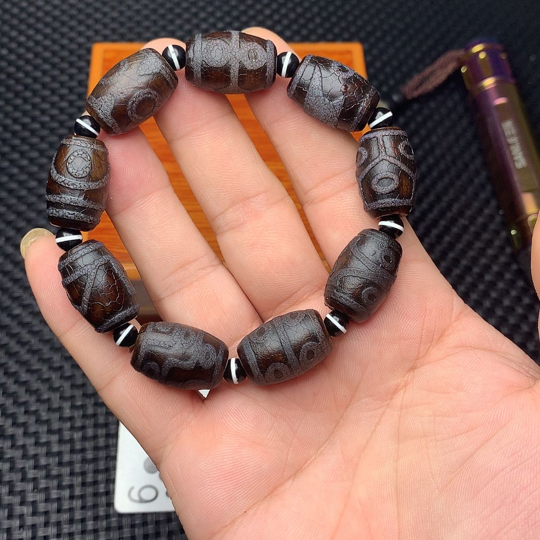 我***谁玛瑙/玉髓未镶嵌手链