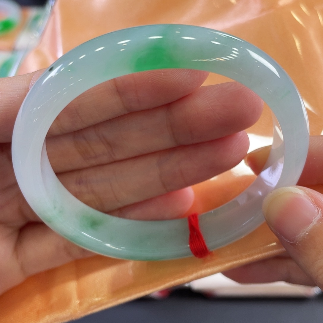 未镶嵌手镯翡翠9号贵妃