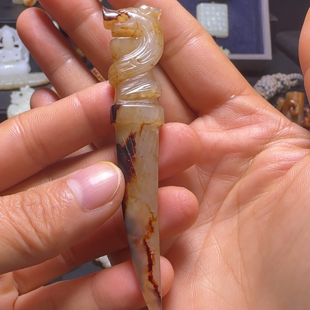 和田玉颈饰未镶嵌