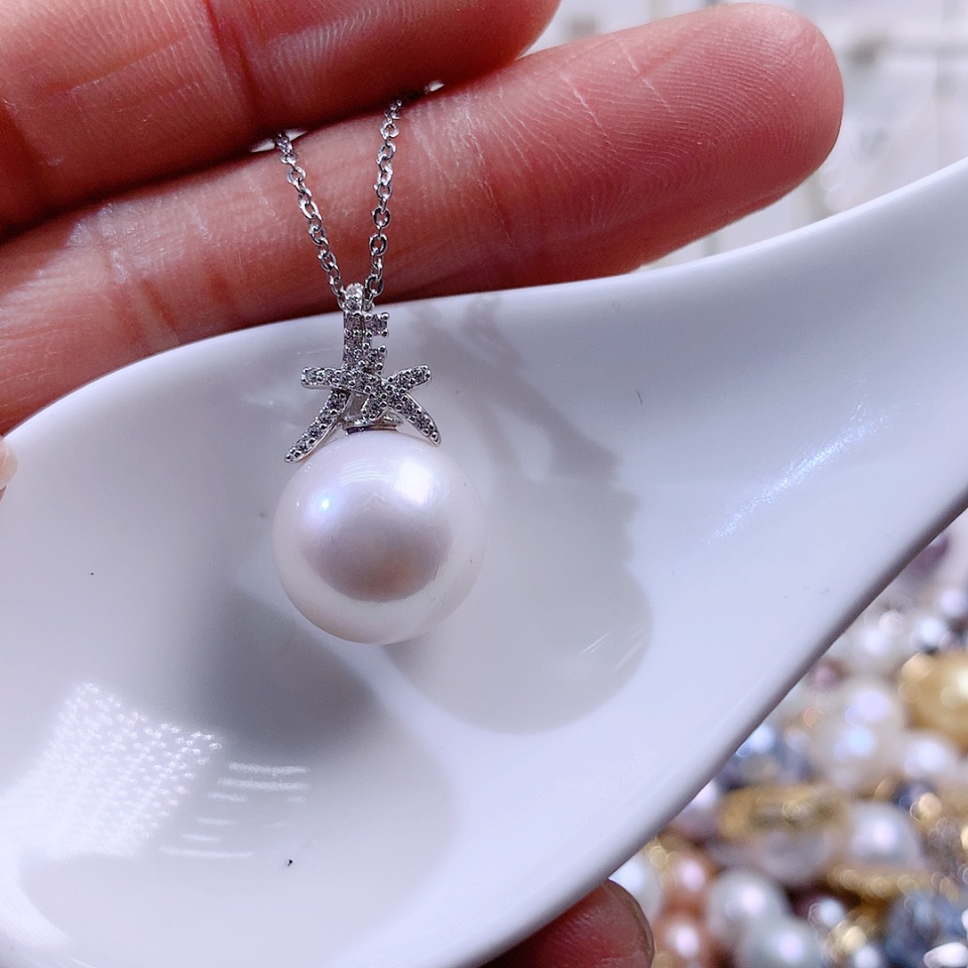 淡水珍珠吊坠(赠链)银S925镶嵌