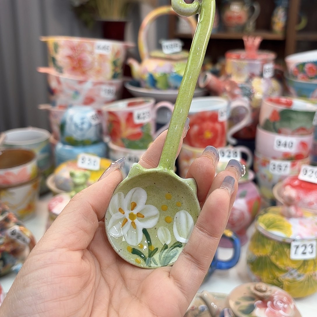 瓷片在这个社会也能遇到这种问题了