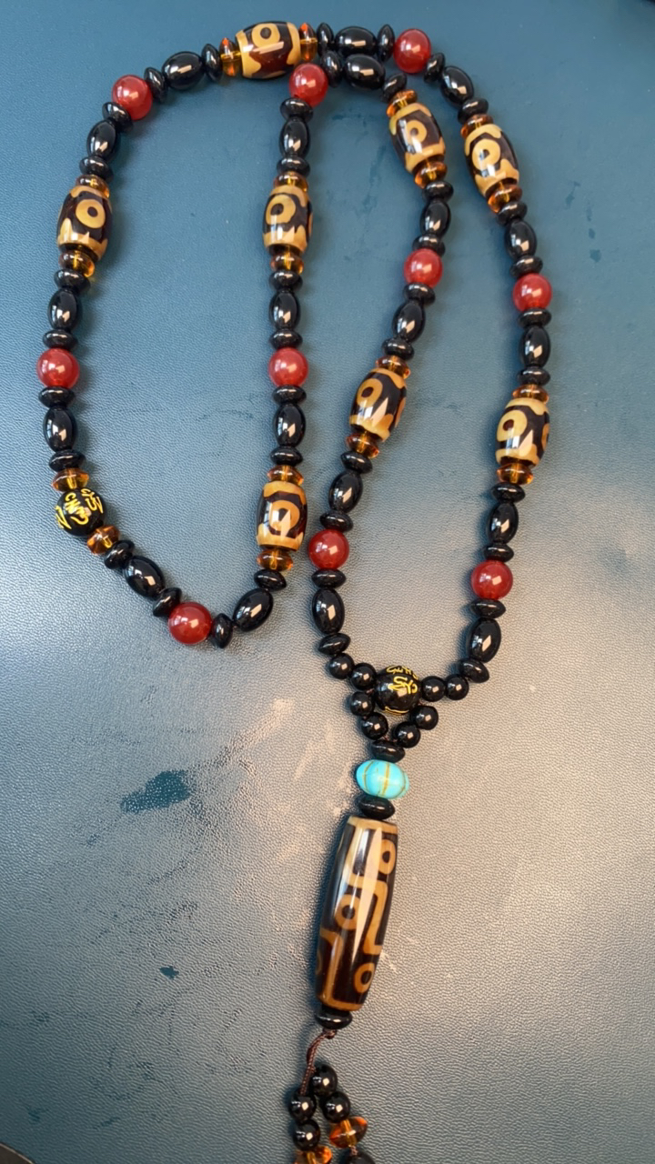 藏传，牙黄九眼 搭配三眼，男女同款