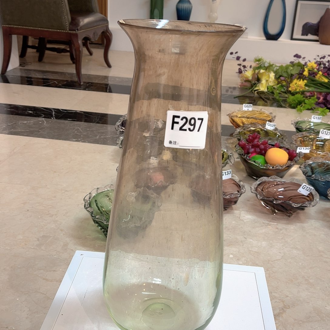 琉璃手工艺品我是赵思特