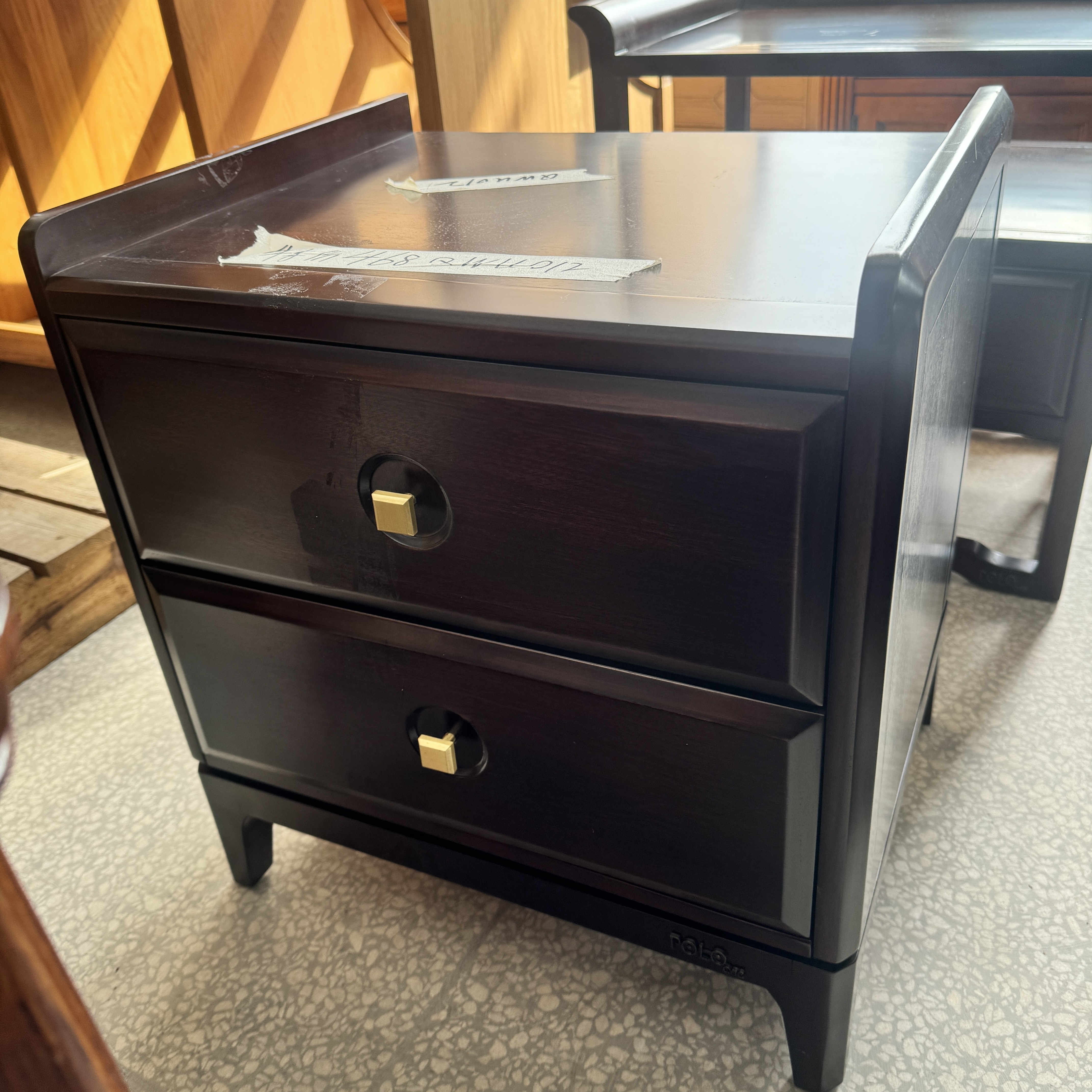 [XWZB]CNQWU012:J688床头柜52*42*55.8(样品瑕疵)