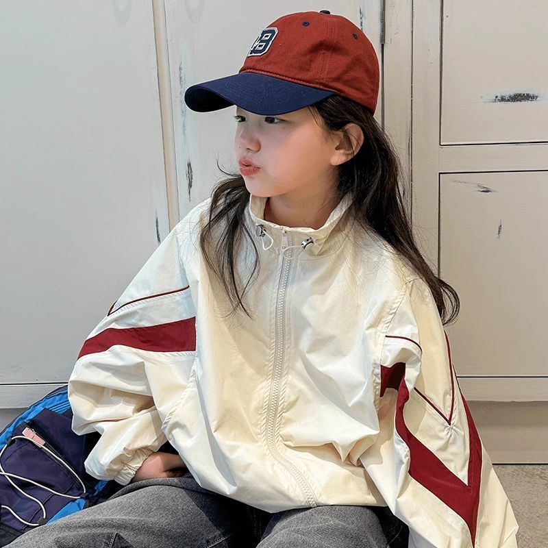 女童冲锋衣外套秋装2025新款洋气儿童春秋款小女孩运动连帽上衣潮