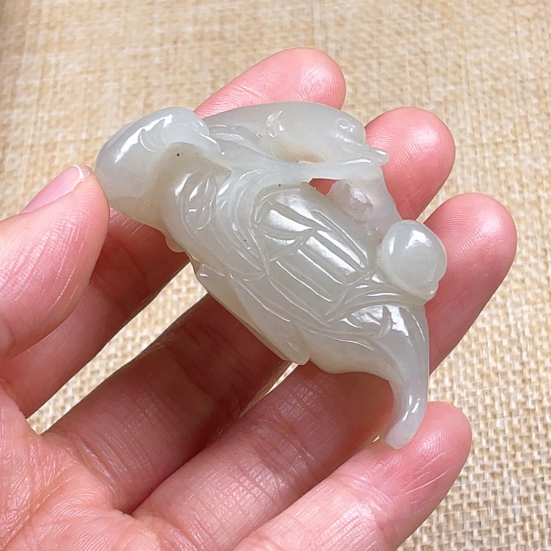 和田玉（糖玉）颈饰未镶嵌