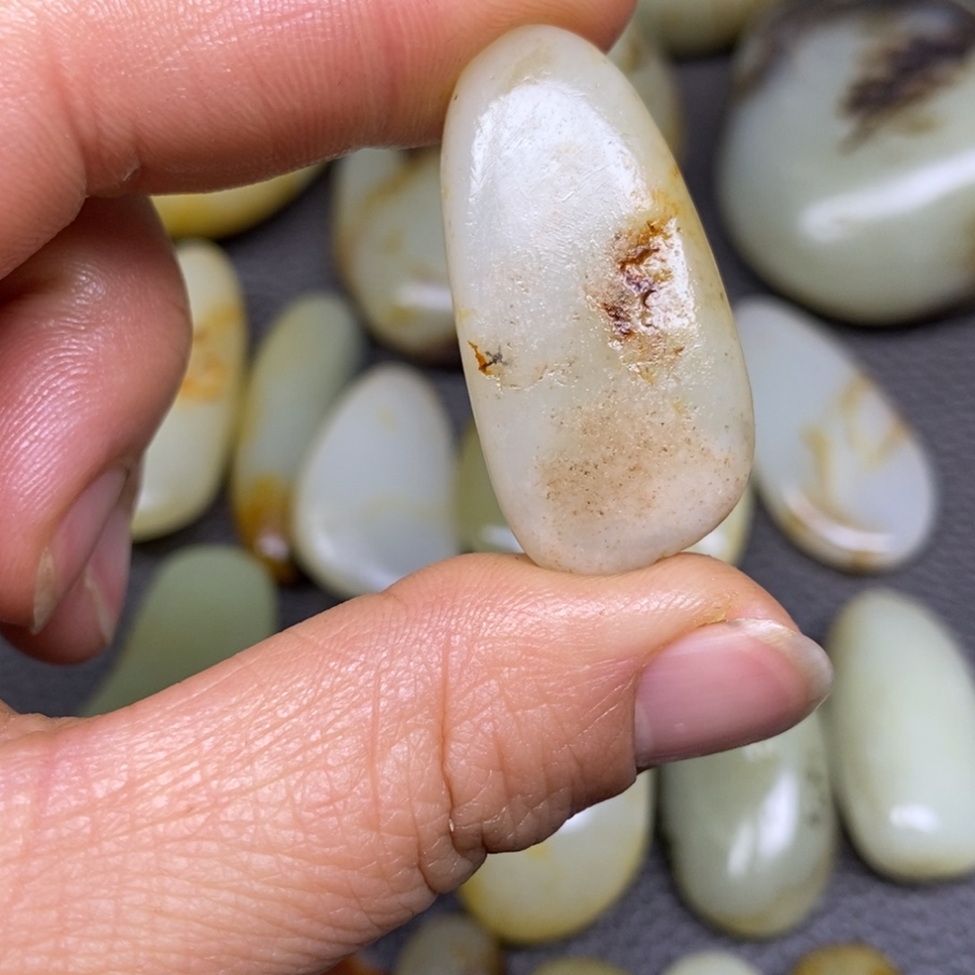 和田玉挂件^_^未镶嵌