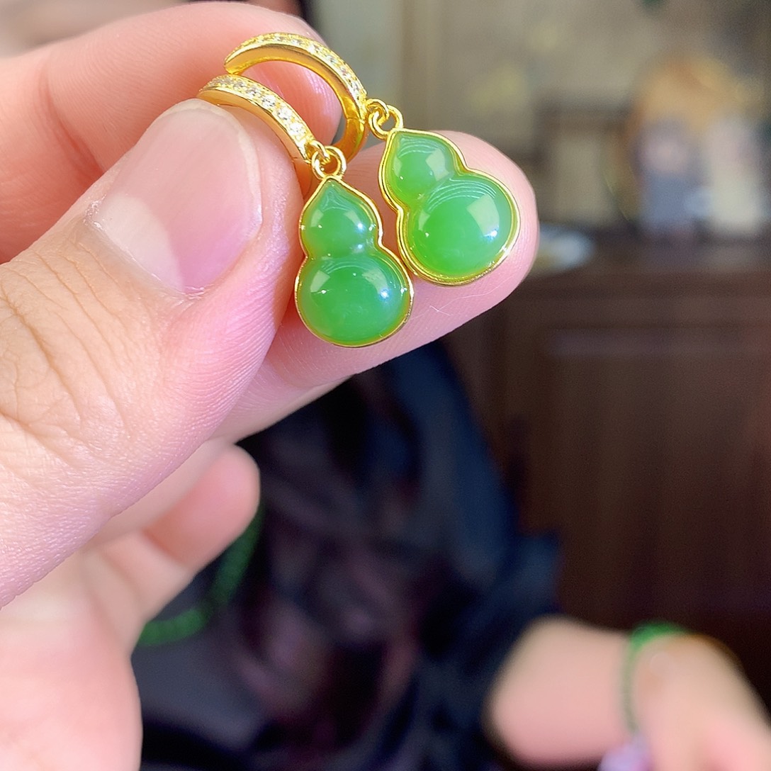 吊坠(不含链)银S925镶嵌和田玉（碧玉）耳饰