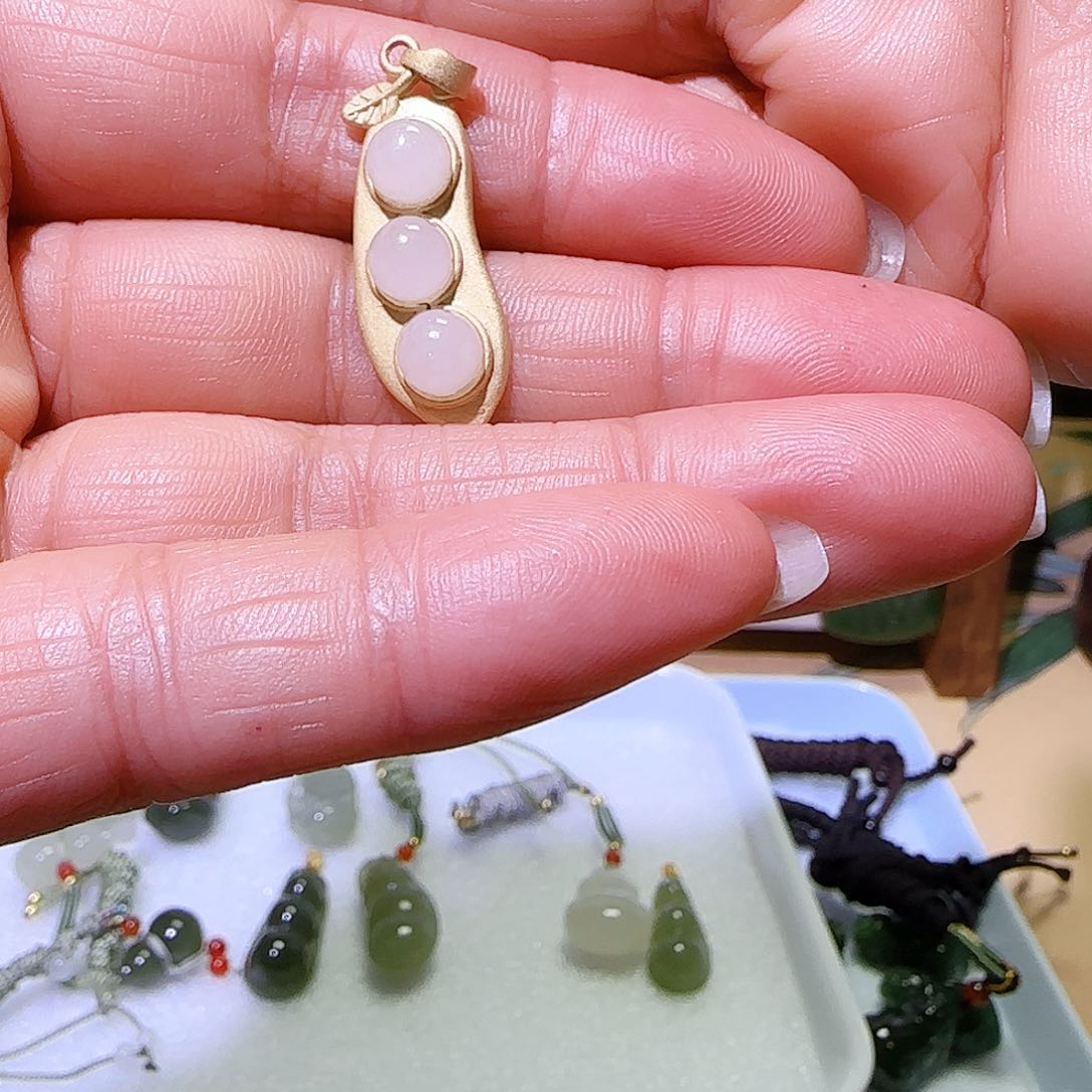 和田玉（白玉）吊坠(不含链)未镶嵌