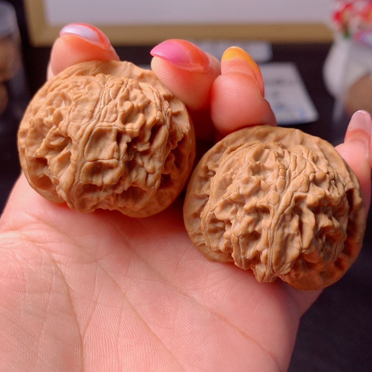 【闪购商品】文玩核桃吊坠明*41苹果圆