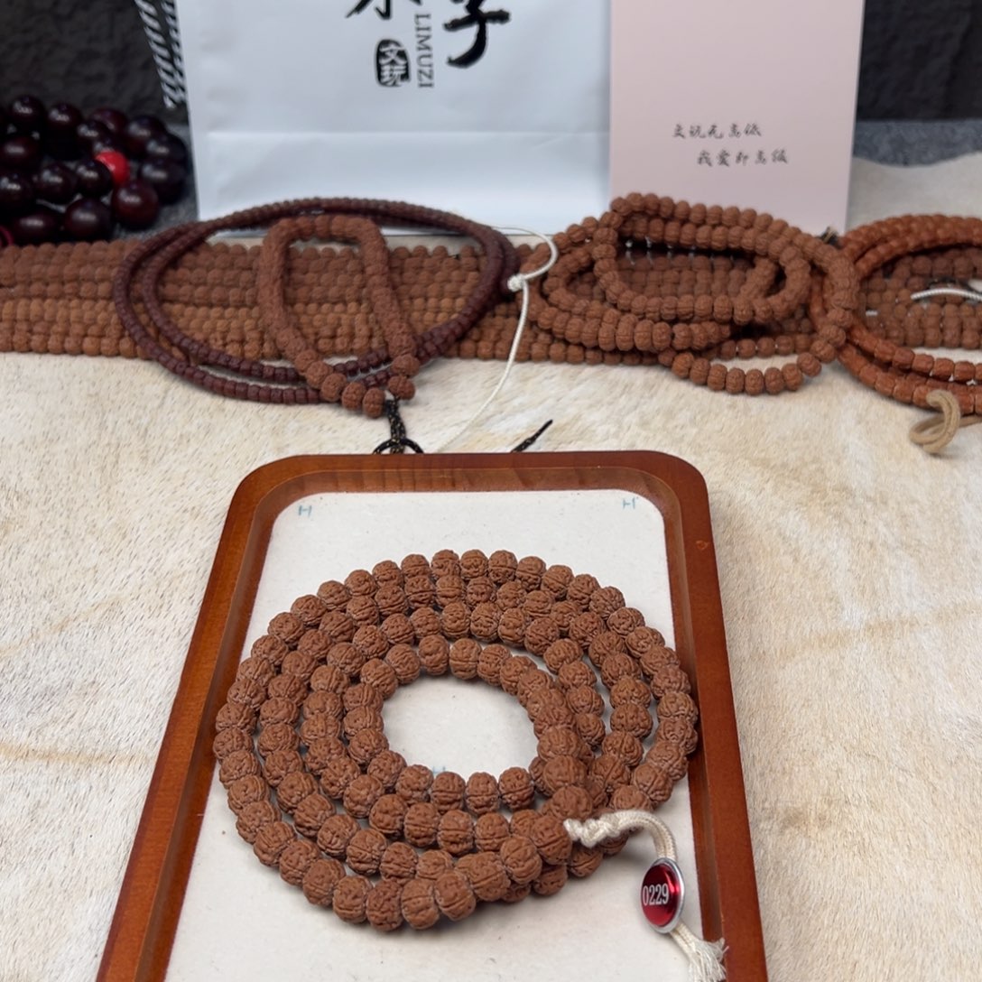 金刚菩提吊坠一**桑树王108