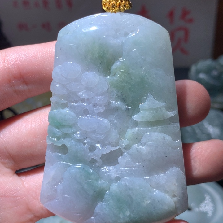 翡翠未镶嵌颈饰保真天然a货翡翠