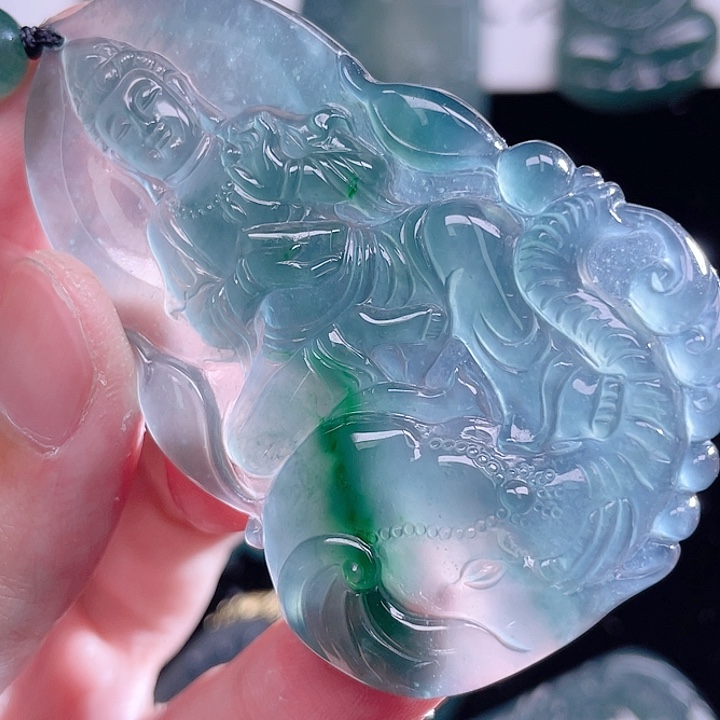 翡翠未镶嵌颈饰999999999