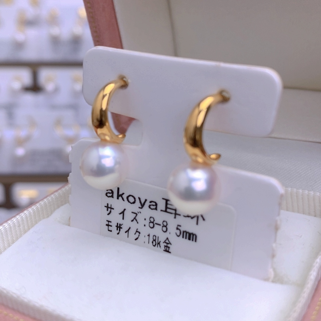 海水珍珠耳饰18K金镶嵌