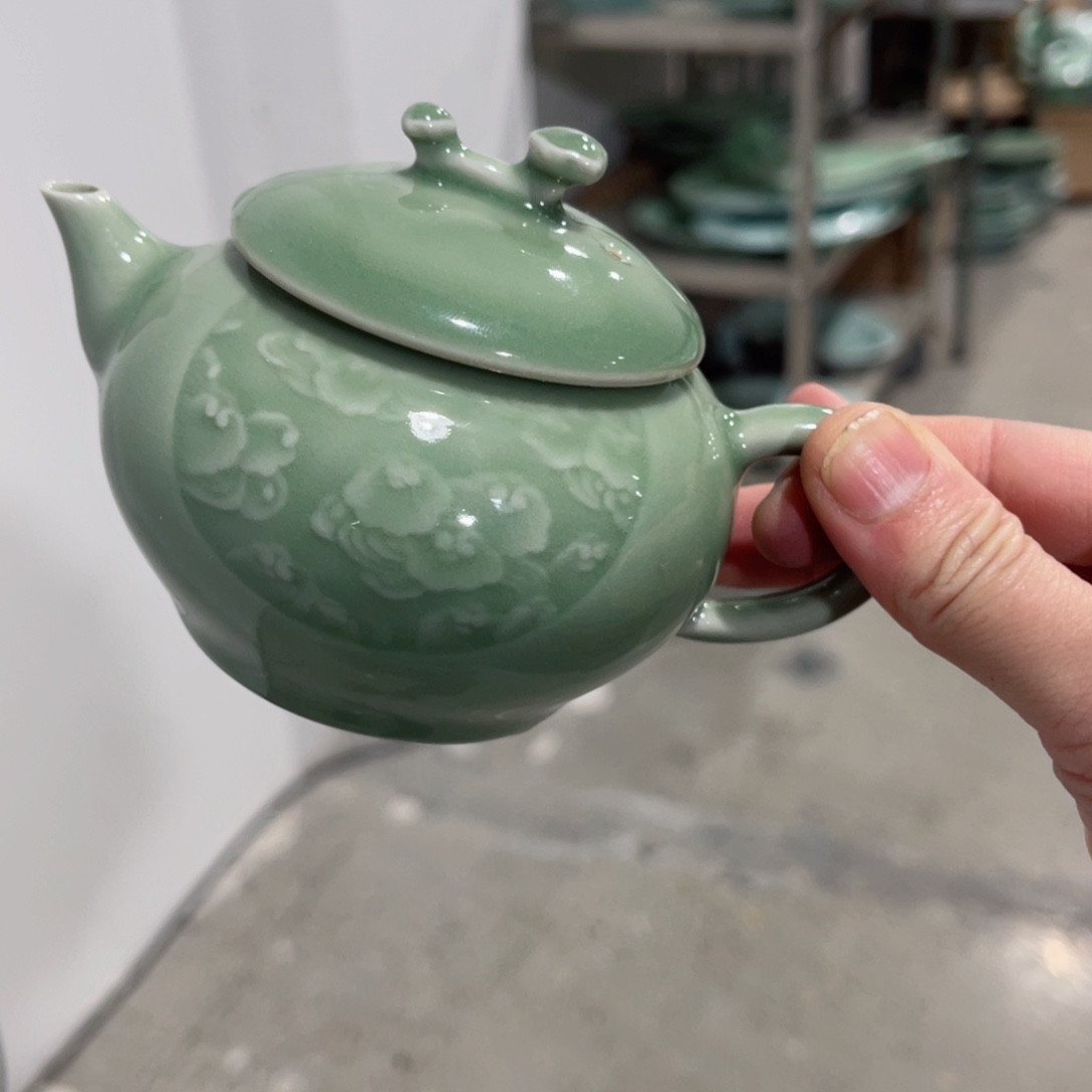 瓷片哈哈哈哈哈哈哈哈