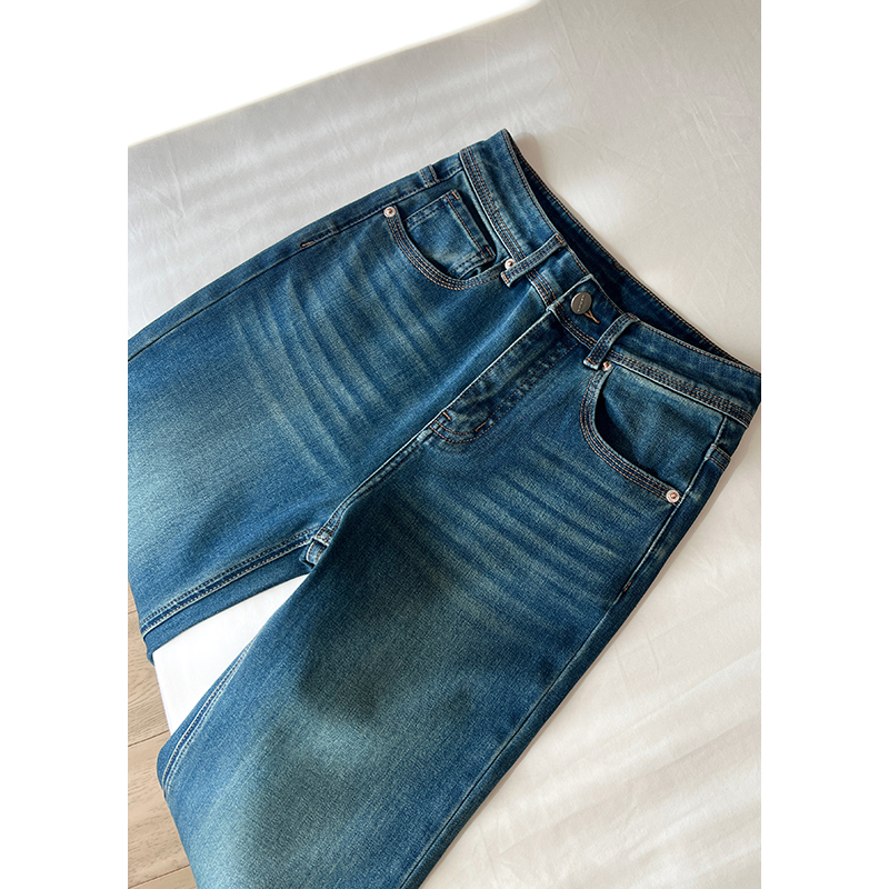 微喇牛仔裤女-高腰秋冬季喇叭裤长裤九分-显瘦显腿长2025新款