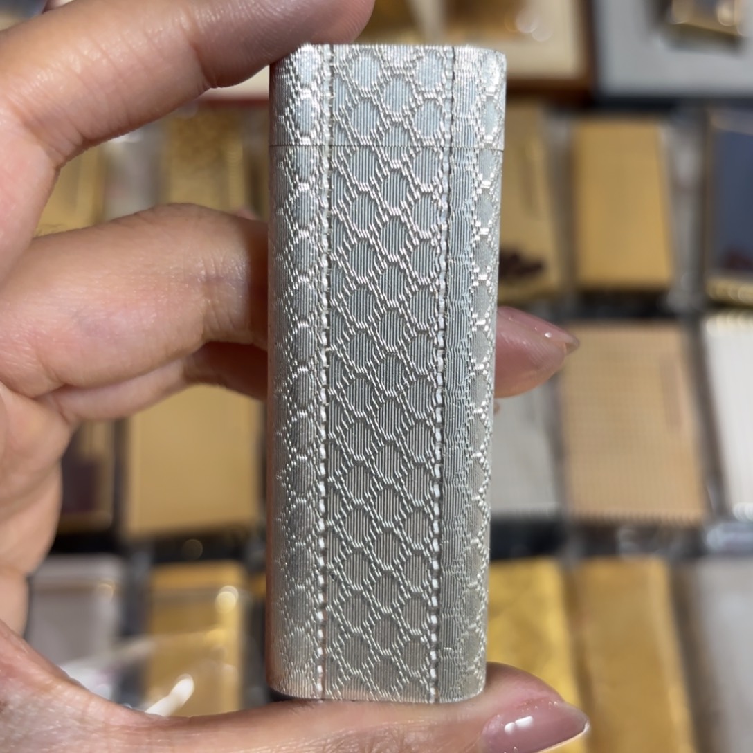 都登卡中古打火机