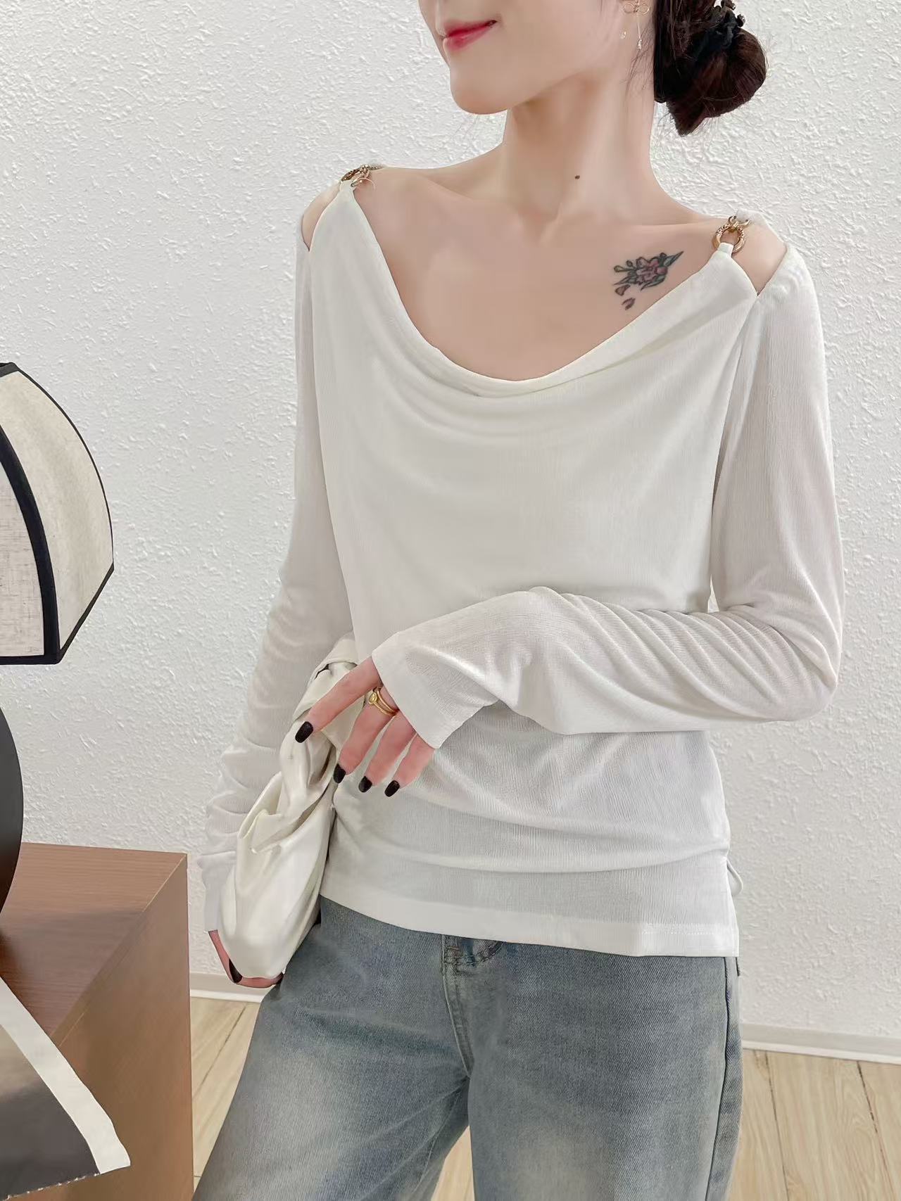 1834 GZ长袖T恤女秋季2024新款时尚设计感小众别致露肩上衣初秋