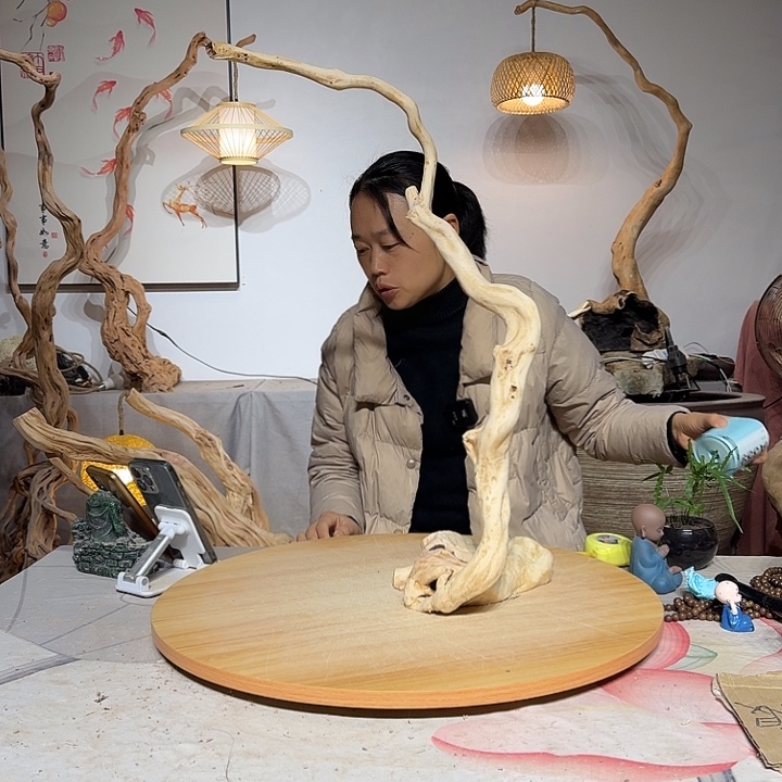 长***人杜鹃根艺术中心根