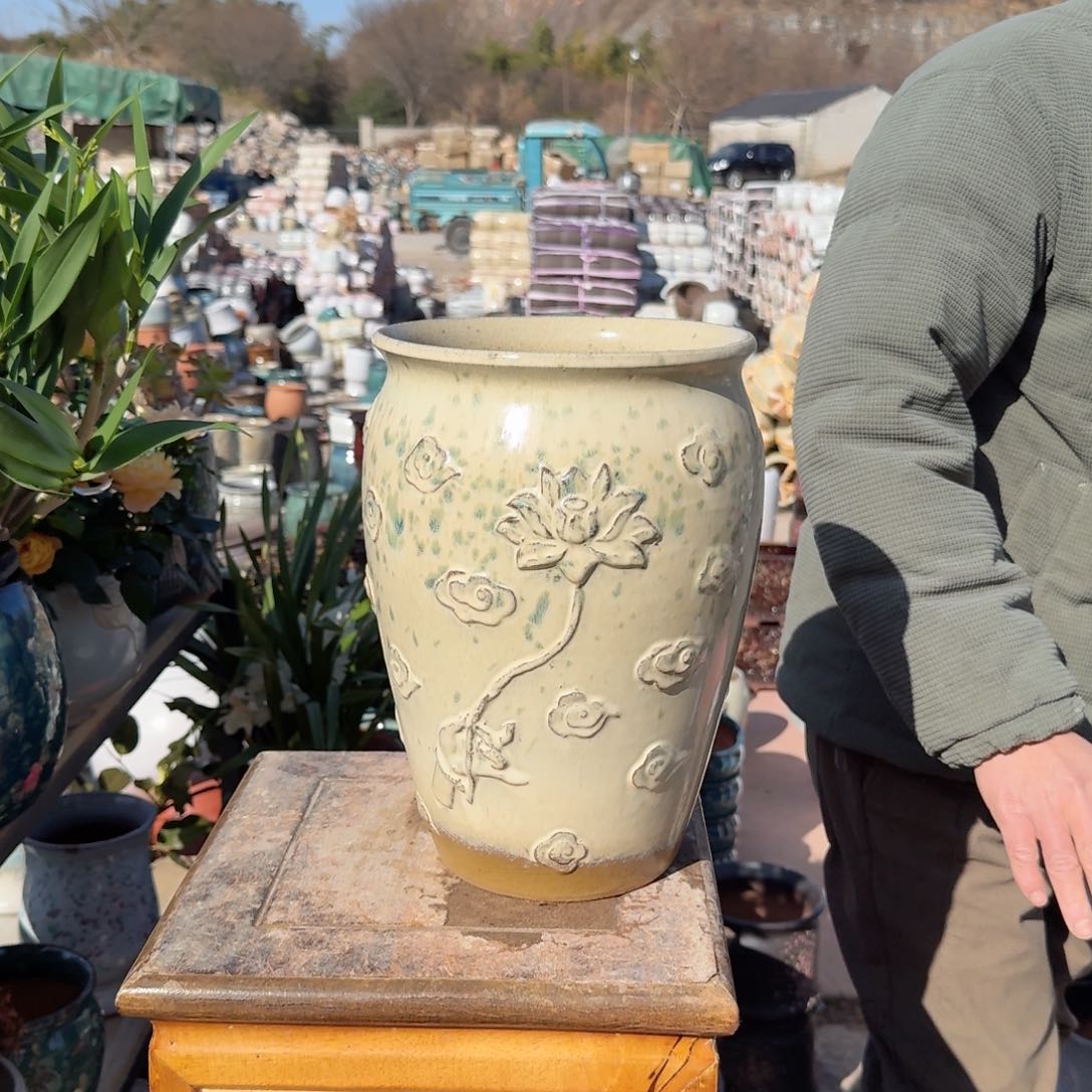 紫砂花盆口20高30（一个莲花老庄文林