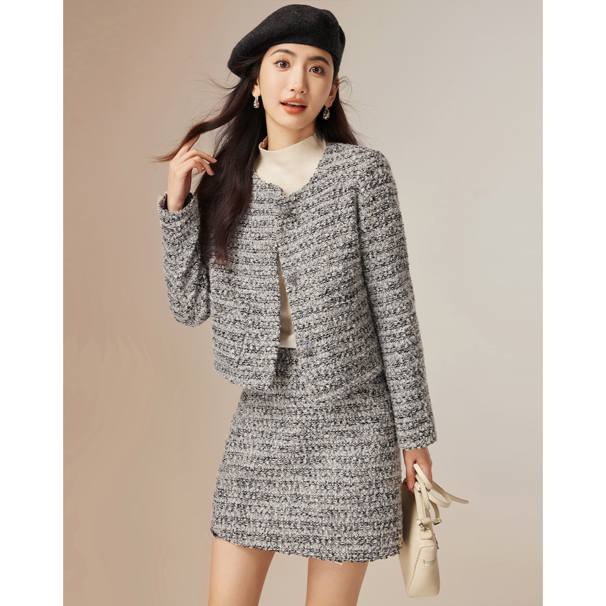 7462【马琦尧专属】朗文斯汀时尚气质小香风短外套DTYW4509C07462