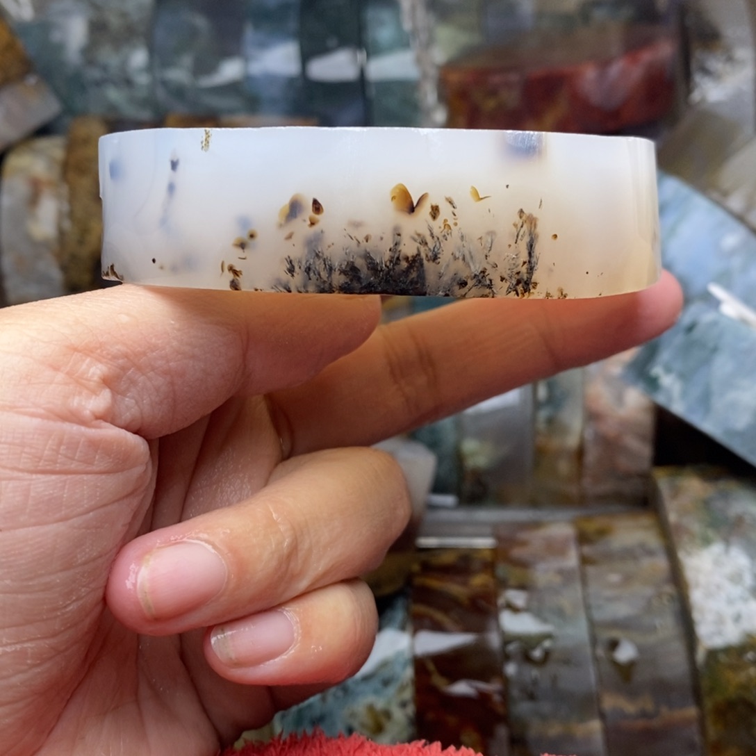 Q***姐定制玛瑙手镯私人定制