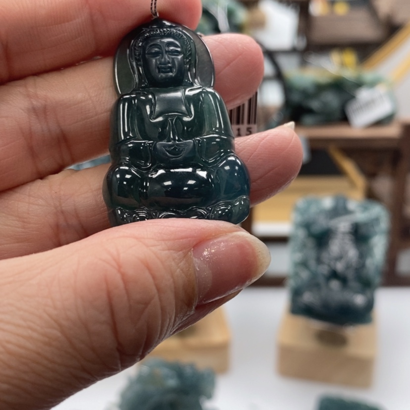 【闪购商品】翡翠颈饰未镶嵌天然翡翠a货