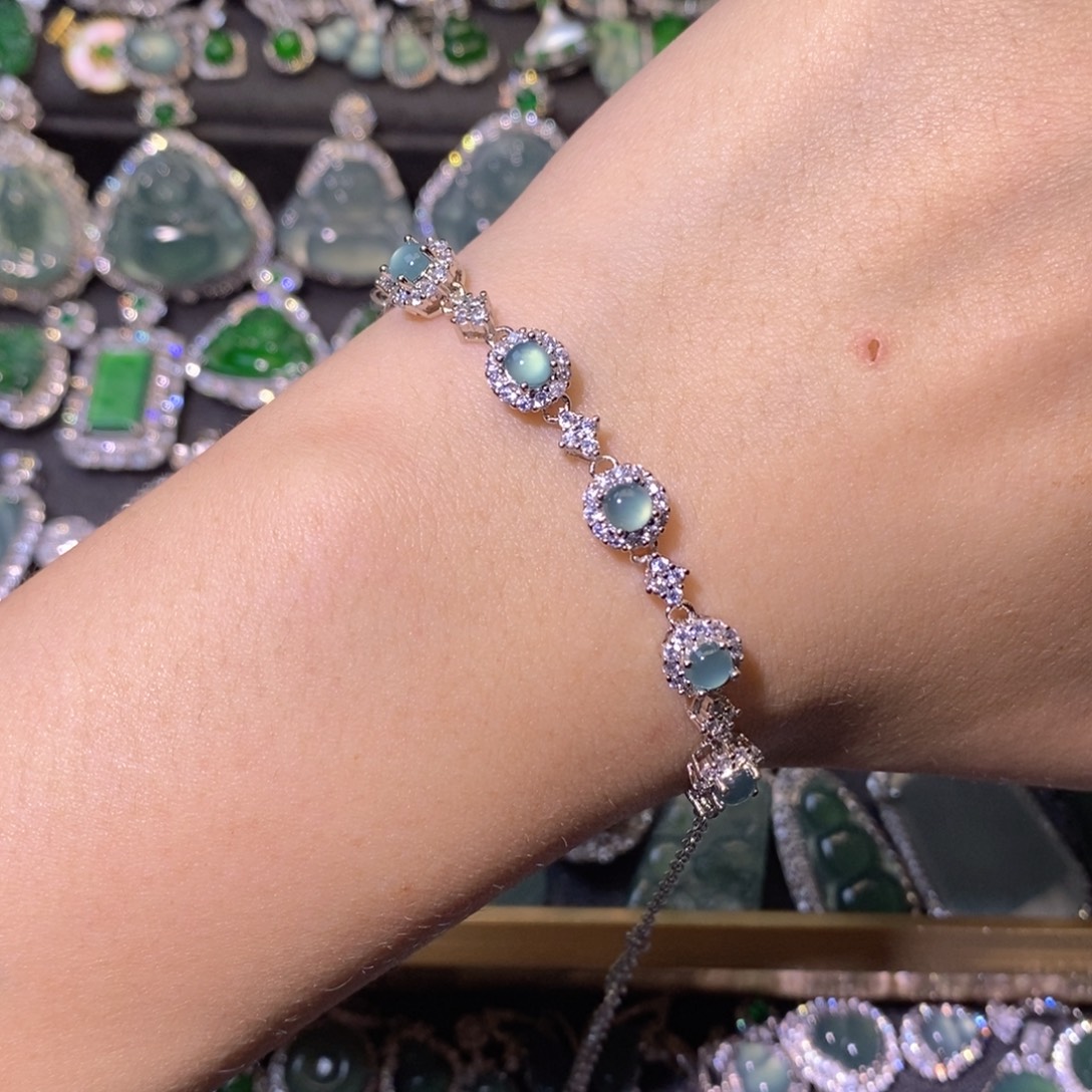 翡翠未镶嵌颈饰天然