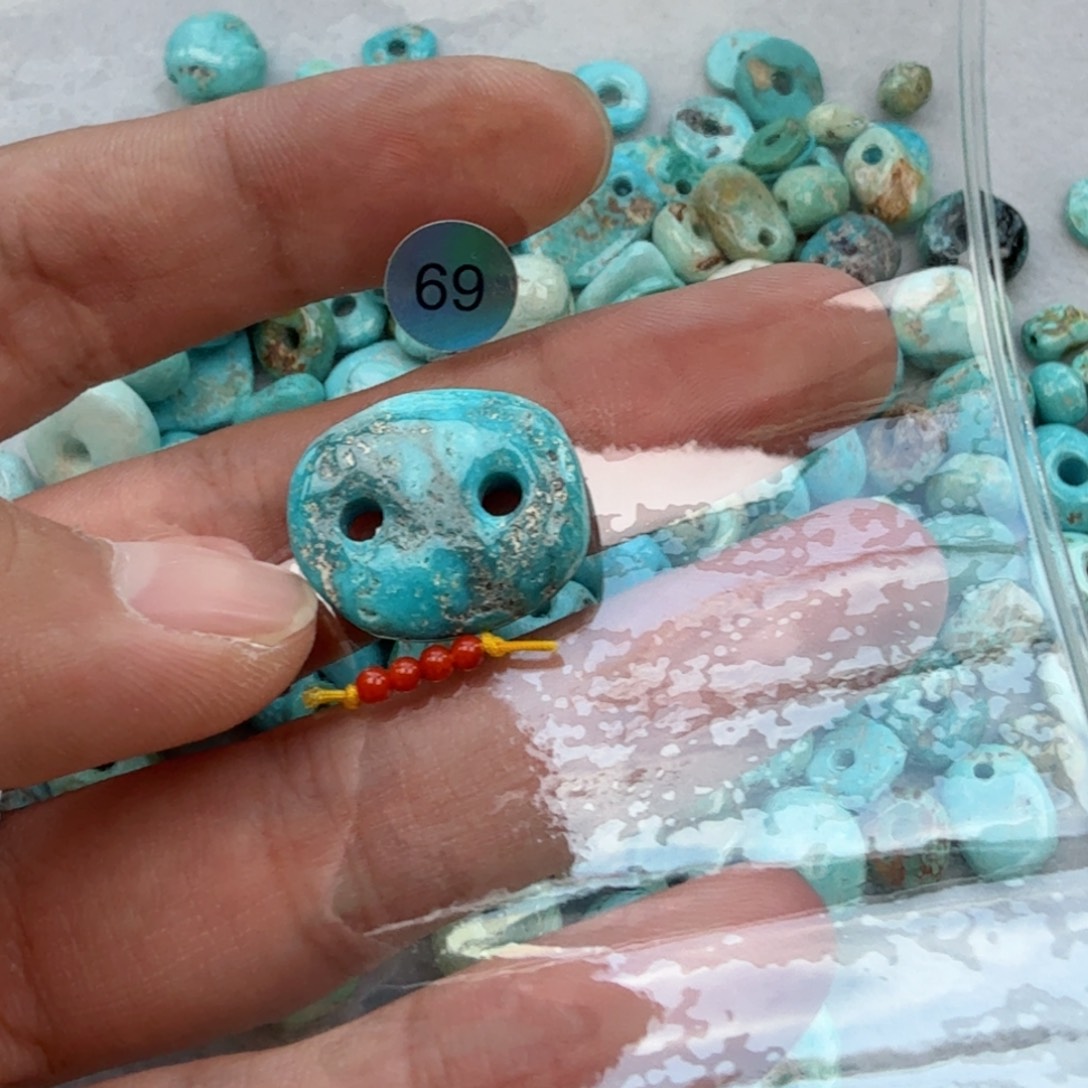 未镶嵌南红玛瑙珠宝奇石