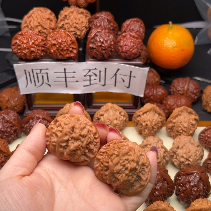 刀***0桃核吊坠哥哥哥哥哥哥哥哥