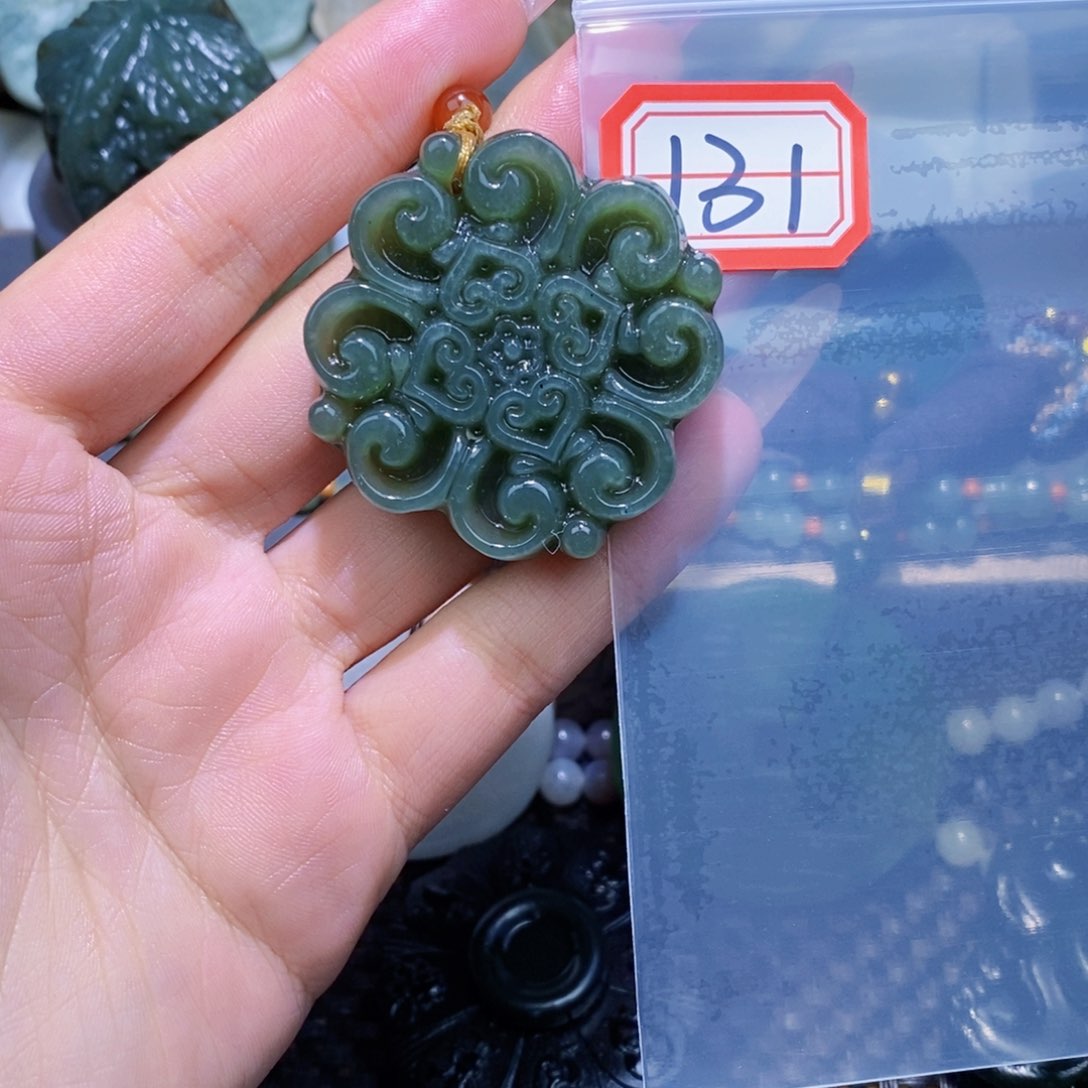 和田玉和田玉边角料随机发未镶嵌