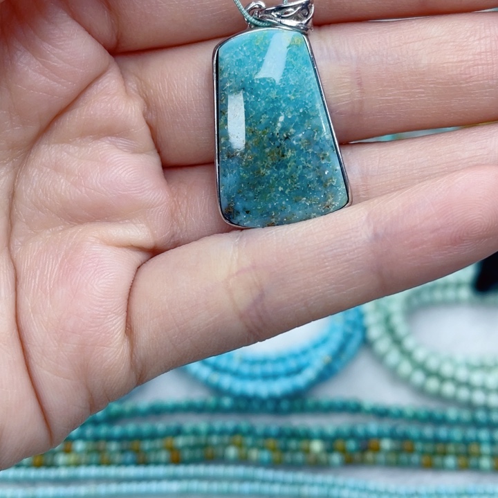 绿松石银S925镶嵌颈饰