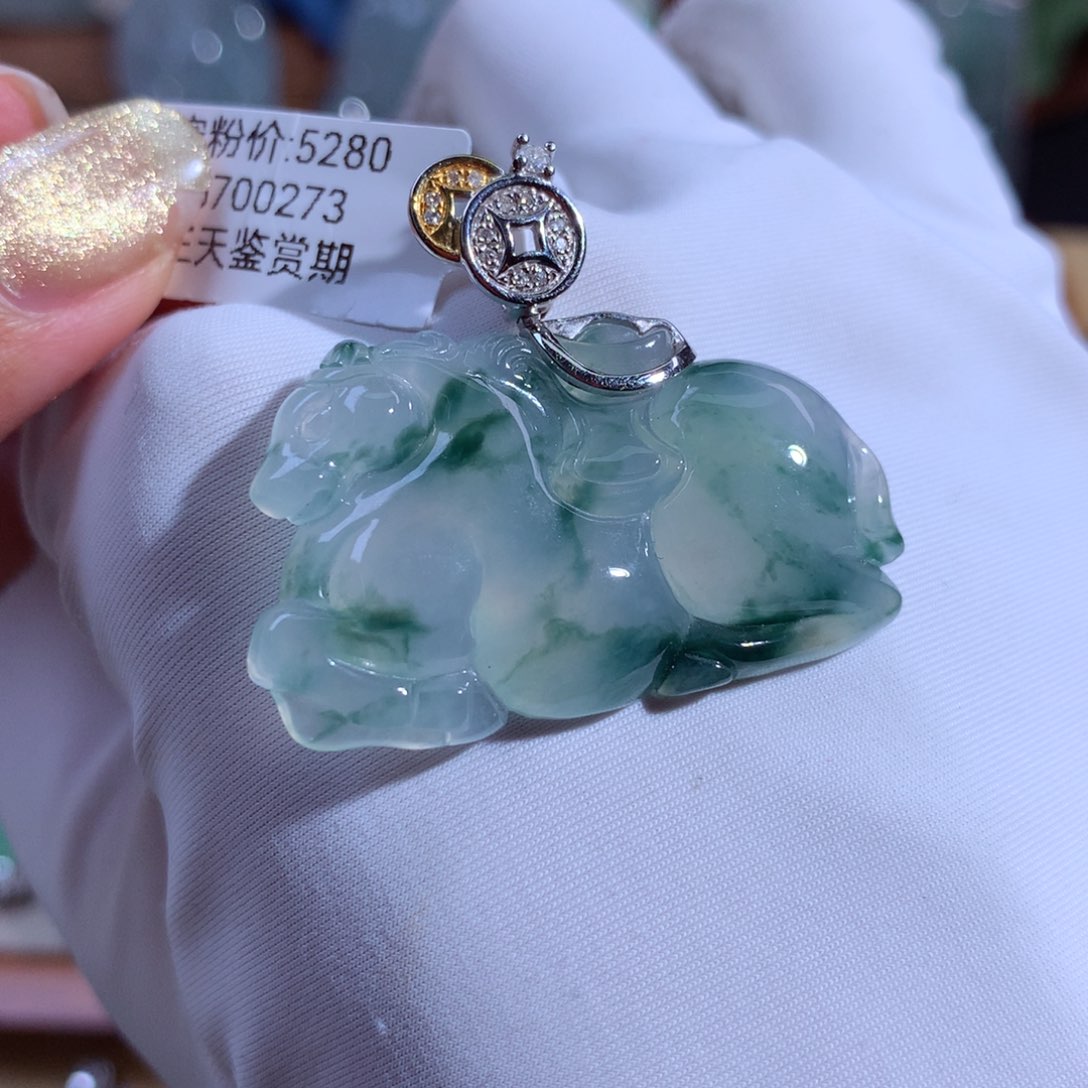 翡翠颈饰18K金镶嵌马上有钱