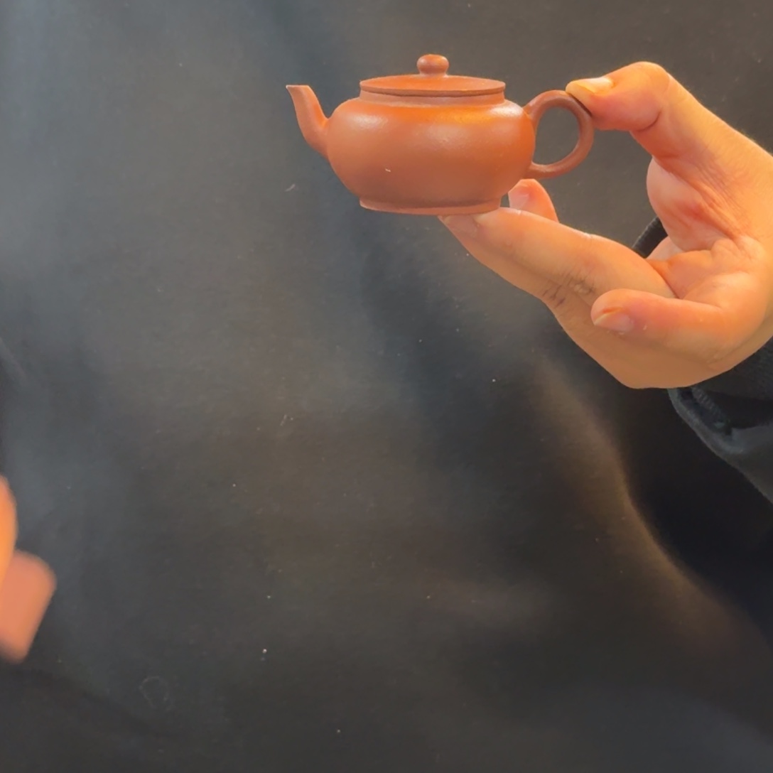 紫砂茶壶平盖小宫灯，红花底，80cc