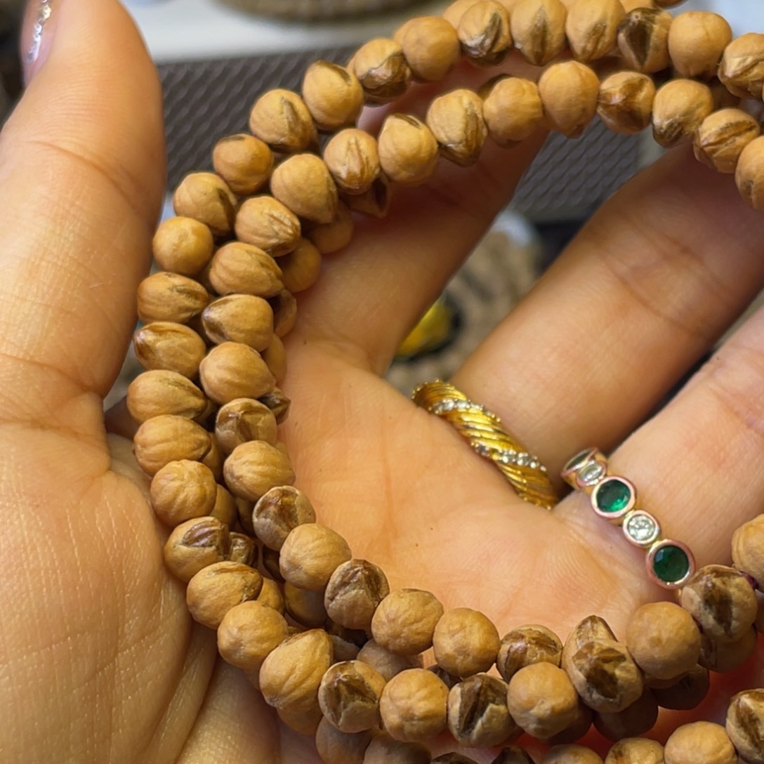 王***筠柏香籽/百香籽吊坠