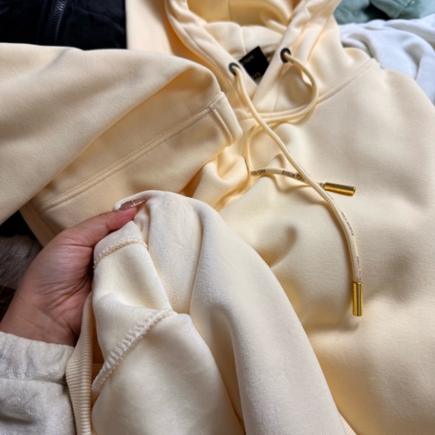 落肩款纯色宽松加绒连帽卫衣秋冬保暖百搭休闲外套男男款