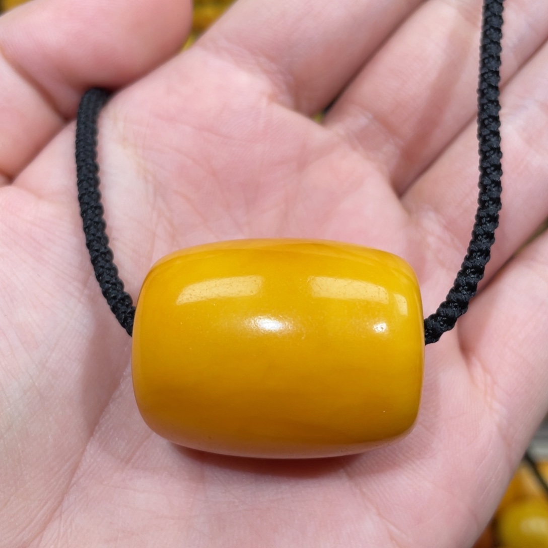 蜜蜡未镶嵌裸石桶子