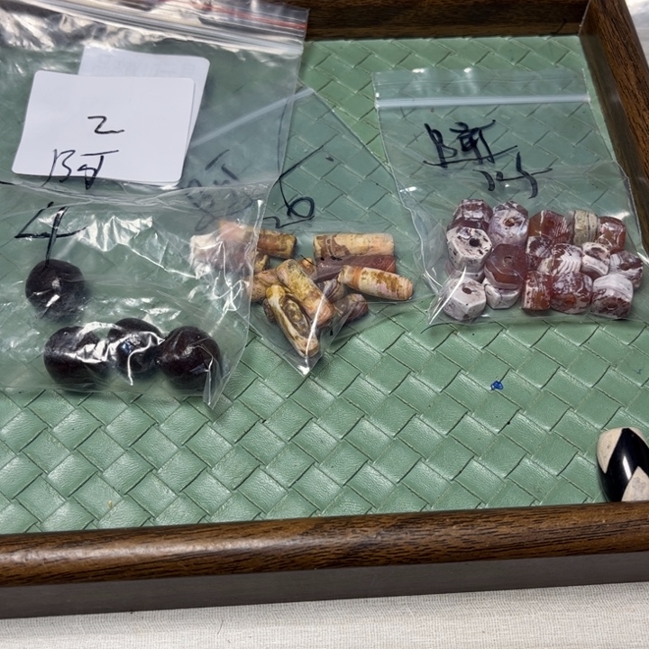 琉璃手工艺品3860。1包